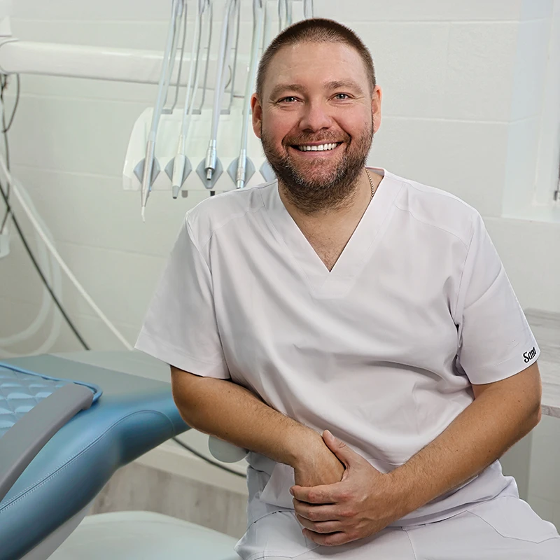 Андрій Мирончук, Хірург-пародонтолог